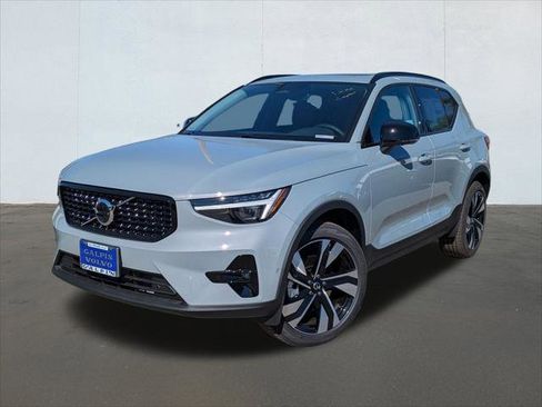 New 2026 Volvo XC40 B5 Ultra w/ Climate Package image 1
