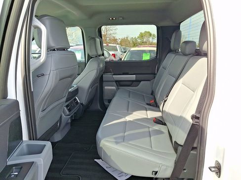 New 2025 Ford F150 Lightning Flash AWD/4WD image 10