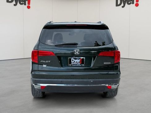 Used 2018 Honda Pilot Touring image 5