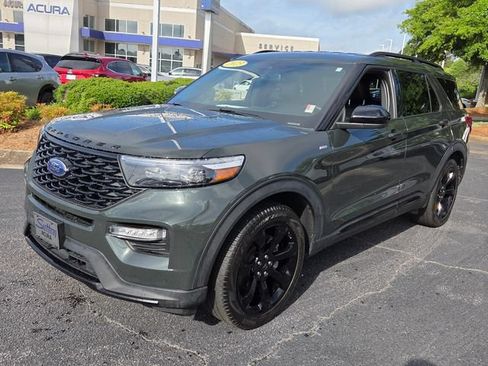 Used 2023 Ford Explorer ST-Line w/ Class IV Trailer Tow Package RWD image 3