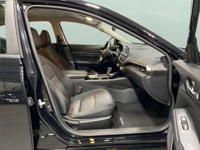 Certified 2024 Nissan Altima 2.5 SV AWD/4WD image 30