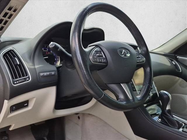 Used 2015 INFINITI Q50 AWD w/ Moonroof Package image 10