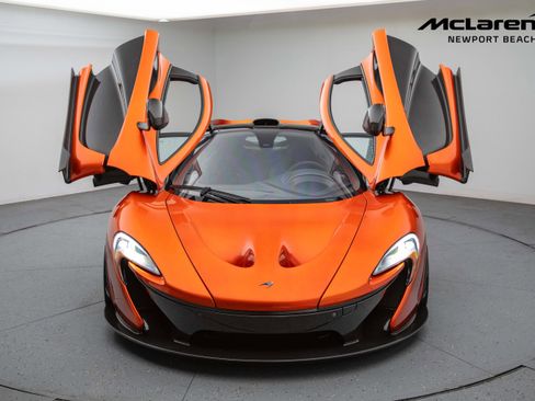 Used 2015 McLaren P1 RWD image 11