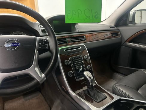 Used 2013 Volvo XC70 T6 image 9