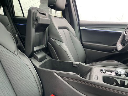 Used 2025 Jeep Wagoneer S Limited image 33