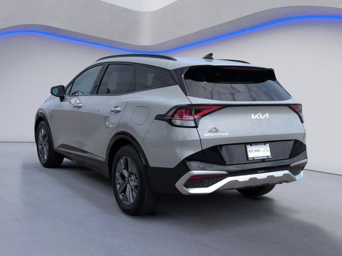 Used 2025 Kia Sportage SX FWD image 9