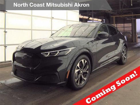 Used 2021 Ford Mustang Mach-E Premium image 1