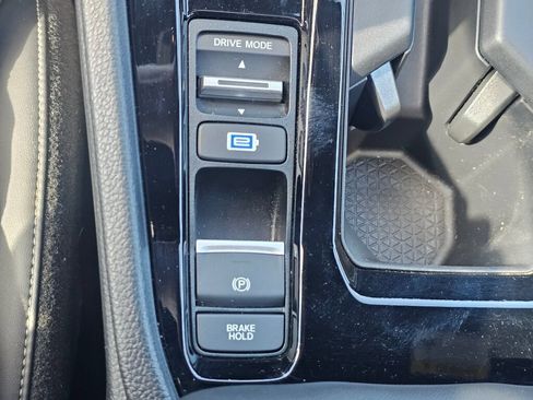 Used 2023 Honda Accord Sport image 28