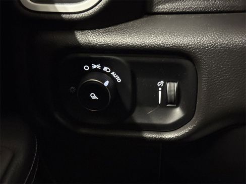 Used 2022 RAM 2500 Big Horn image 17