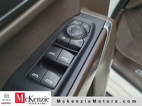 Used 2020 GMC Sierra 1500 SLT w/ SLT Premium Plus Package AWD/4WD image 9
