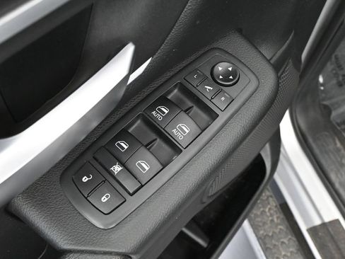 Used 2021 RAM 1500 Big Horn AWD/4WD image 23
