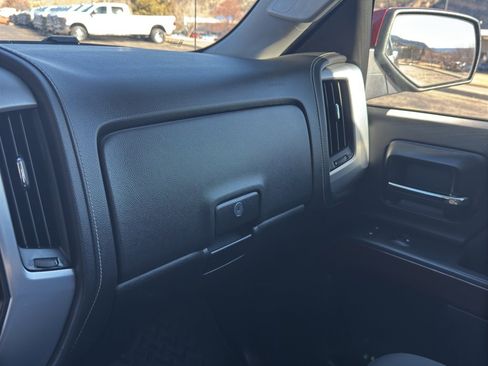 Used 2014 GMC Sierra 1500 SLE image 18