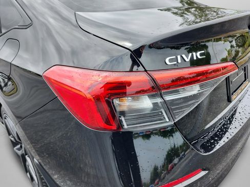 Used 2023 Honda Civic Sport image 34