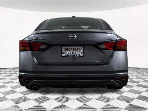 Used 2023 Nissan Altima 2.5 SL FWD image 19