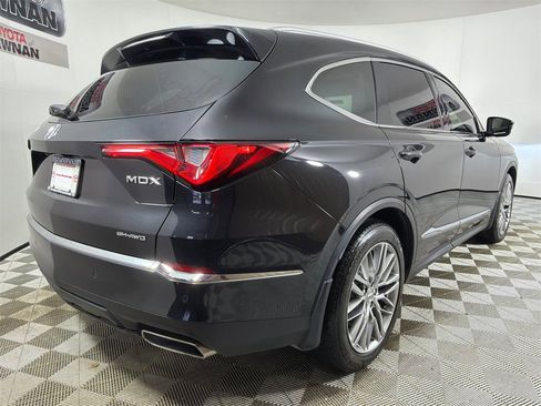 Used 2023 Acura MDX SH-AWD w/ Advance Package image 5
