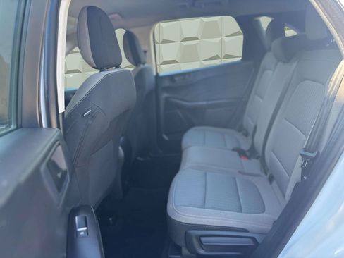 Used 2022 Ford Escape S image 16