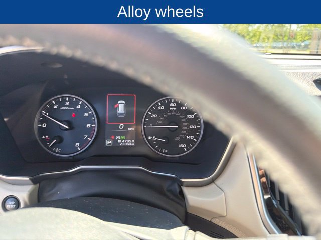 Used 2025 Subaru Outback Limited AWD/4WD image 18