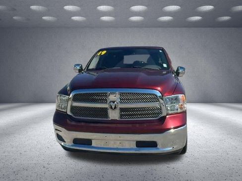 Used 2019 RAM 1500 Classic SLT RWD image 2