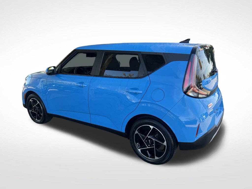 Certified 2024 Kia Soul EX FWD image 46