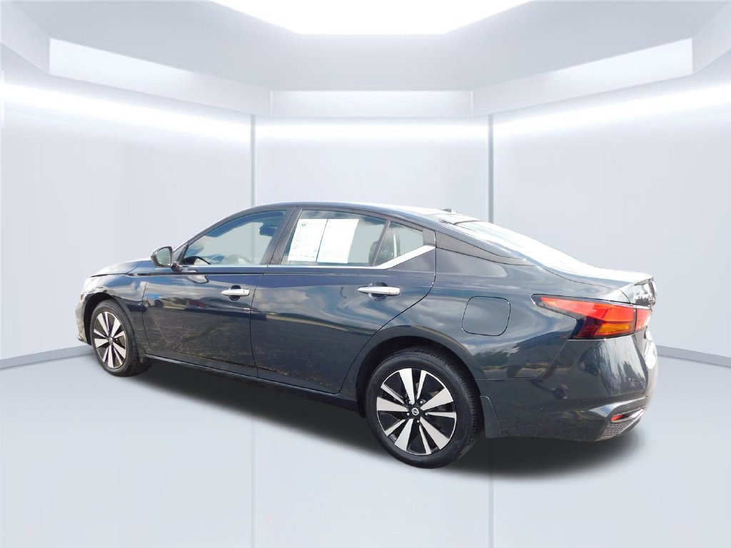 Used 2022 Nissan Altima 2.5 SV AWD/4WD image 5