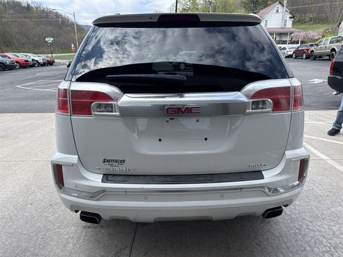 Used 2017 GMC Terrain Denali AWD/4WD image 5