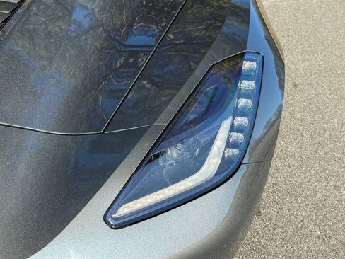 Used 2014 Chevrolet Corvette Stingray Coupe image 16