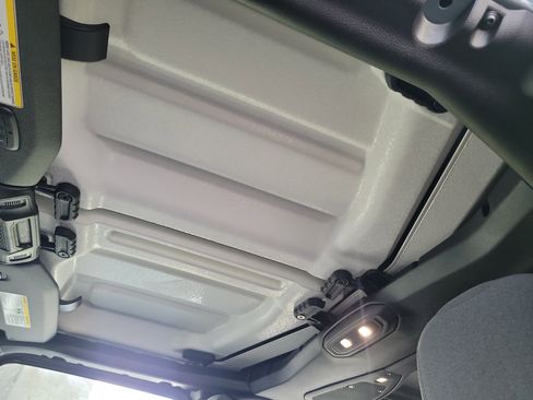 New 2026 Jeep Gladiator Willys AWD/4WD image 20