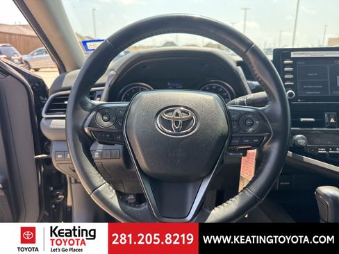 Used 2024 Toyota Camry SE FWD image 15