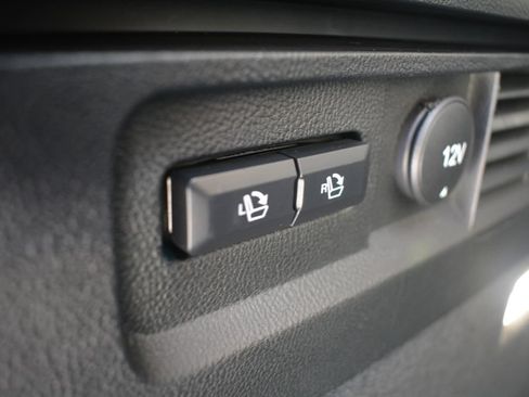 Used 2023 Lincoln Nautilus AWD w/ Premium Package image 23