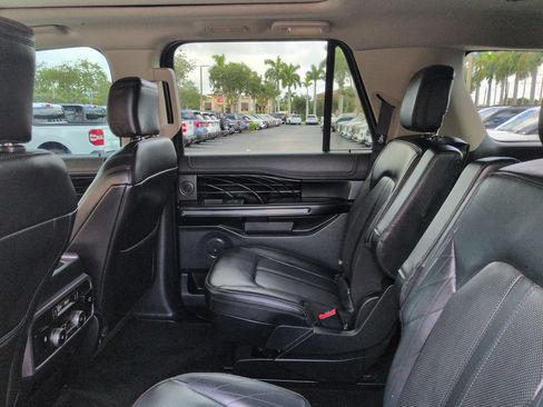 Used 2018 Ford Expedition Max Platinum AWD/4WD image 15