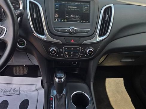 Used 2019 Chevrolet Equinox LT FWD image 10