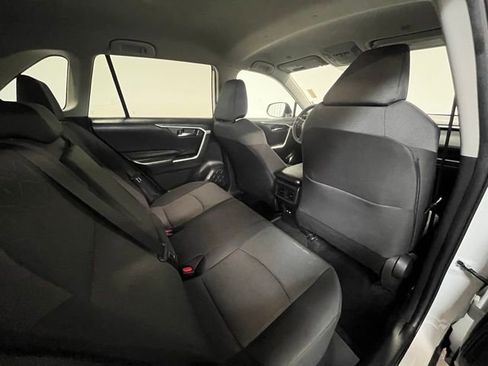 Used 2024 Toyota RAV4 XLE FWD image 12