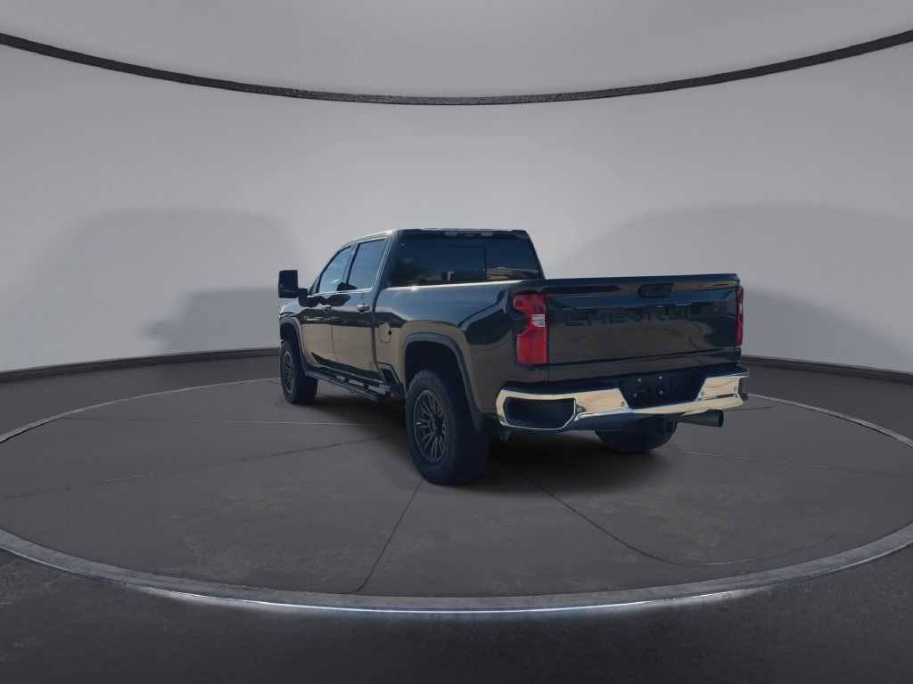 Used 2021 Chevrolet Silverado 2500 LTZ w/ LTZ Convenience Package AWD/4WD image 7