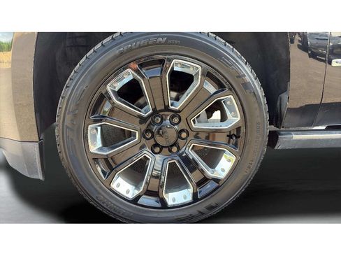 Used 2019 GMC Yukon Denali w/ Denali Ultimate Black Edition AWD/4WD image 20