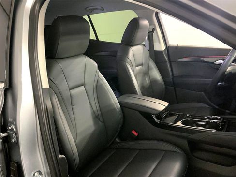 Used 2025 Buick Envision Preferred image 7