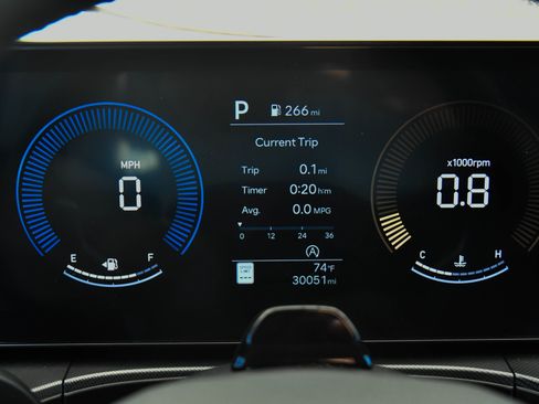 Used 2024 Hyundai Santa Fe SEL image 34