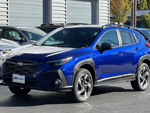 New 2025 Subaru Crosstrek 2.5i Limited w/ Popular Package #3A image 8