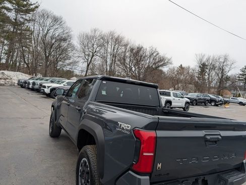 Certified 2024 Toyota Tacoma TRD Off-Road AWD/4WD image 6