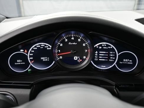 Certified 2021 Porsche Cayenne Turbo image 19