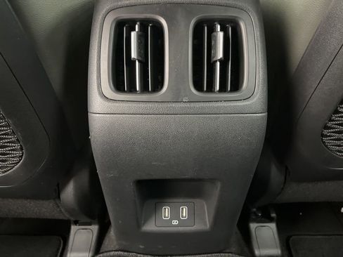 Used 2022 Hyundai Santa Cruz Limited AWD/4WD image 25