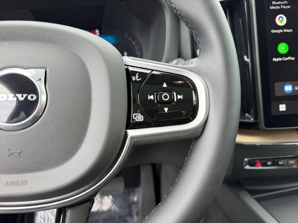 Certified 2026 Volvo XC60 B5 Plus w/ Protection Package Premier AWD/4WD image 19