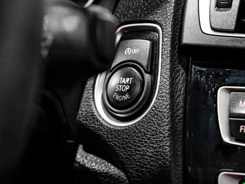 Used 2016 BMW M235i xDrive Coupe image 24