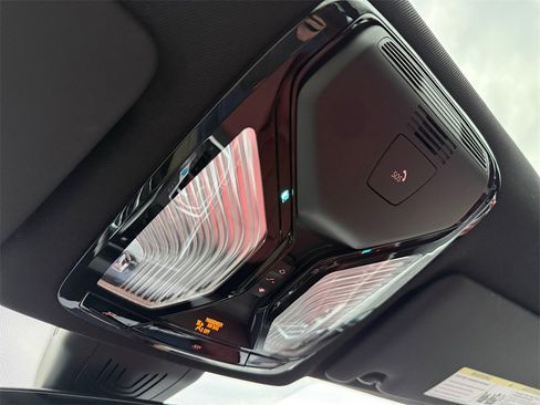 Certified 2025 BMW i4 xDrive40i w/ Premium Package image 33