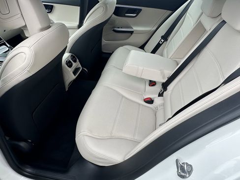 Certified 2023 Mercedes-Benz C 300 4MATIC Sedan image 24