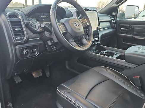 Used 2019 RAM 2500 Limited image 12