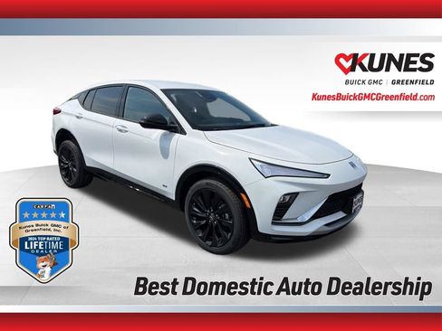 New 2026 Buick Envista Sport Touring image 1