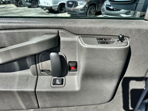 Used 2023 Chevrolet Express 2500 w/ Driver Convenience Package RWD image 22