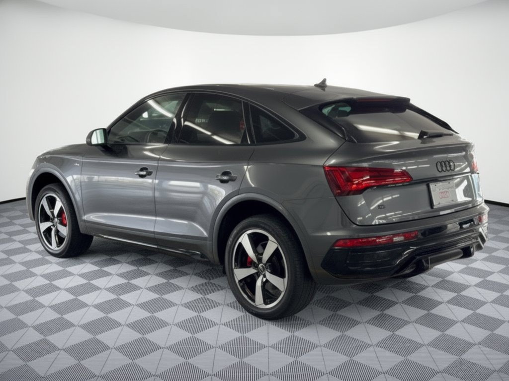 Used 2024 Audi Q5 2.0T Premium Plus w/ Premium Plus Package AWD/4WD image 3
