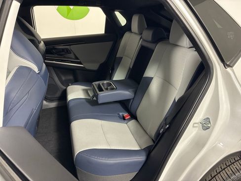 Used 2024 Subaru Solterra Limited image 29