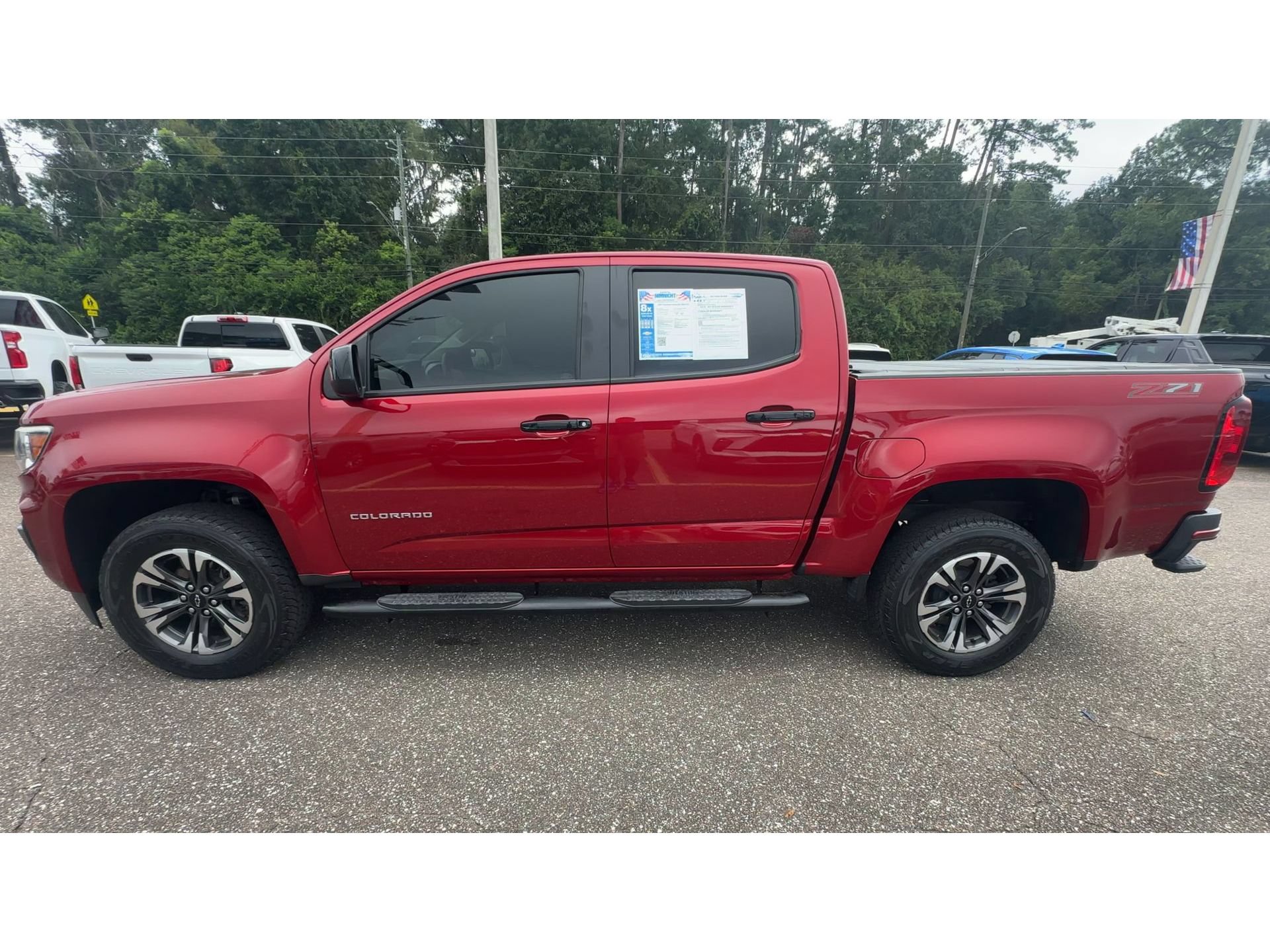 Used 2021 Chevrolet Colorado Z71 w/ Safety Package RWD image 5